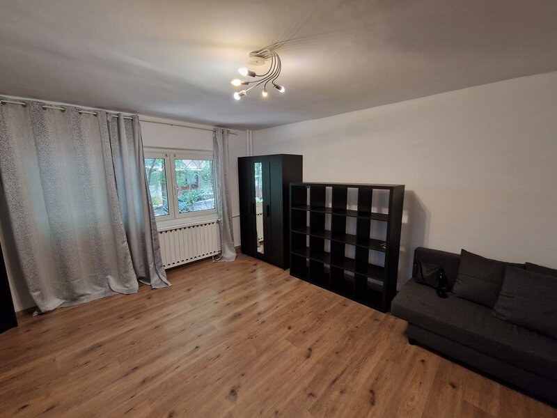 Lacul Tei, Domino, garsoniera inchiriere